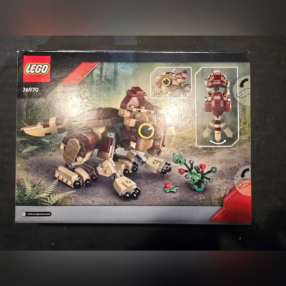 LEGO Jurassic World Baby Dinosaur Delores: Aquilops